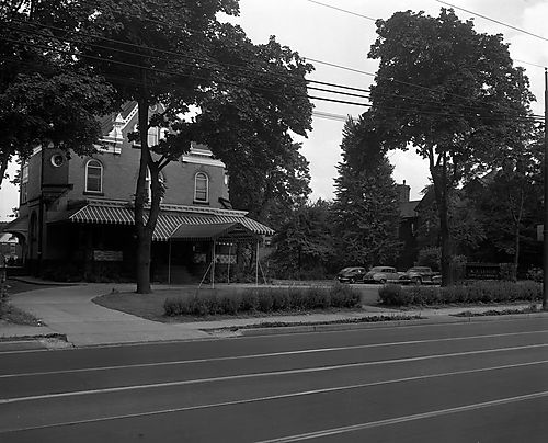 M. F. Leslie Home for Funerals