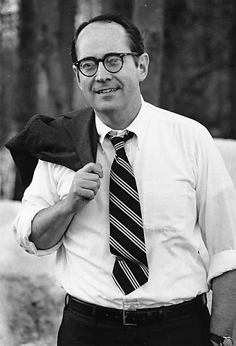 Informal photograph of Thornburgh campaigning in Philadelphia