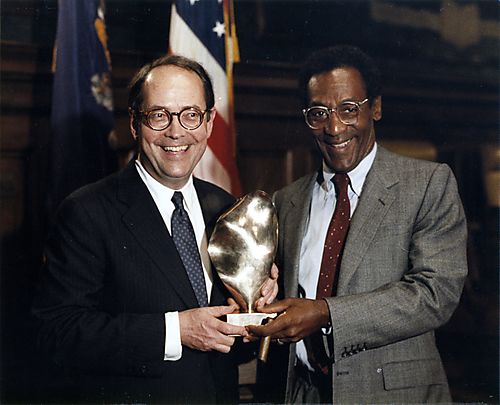 Bill Cosby receiving Pennsylvania Arts Award from Governor Thornburgh