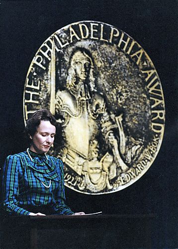 Ginny Thornburgh at podium at Philadelphia Awards Ceremony
