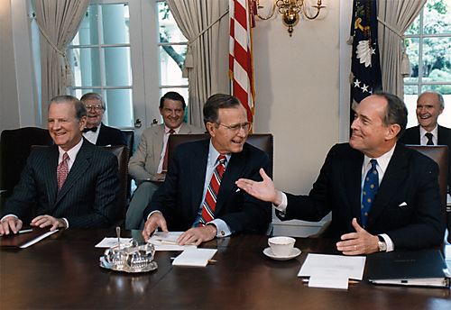 Thornburgh and Bush at Cabinet Meeting during which the Attorney General announced his decision to run for Senate