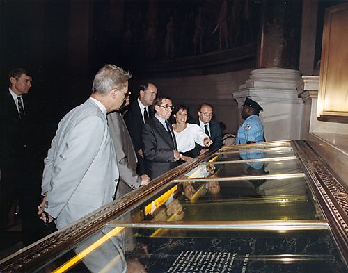 Soviet Justice Minister Yakovlev and Thornburgh viewing the Bill of Rights