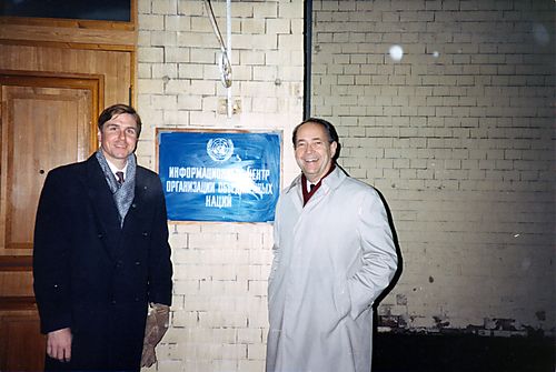 Thornburgh and Cuyler Walker in Russia in front of United Nations sign
