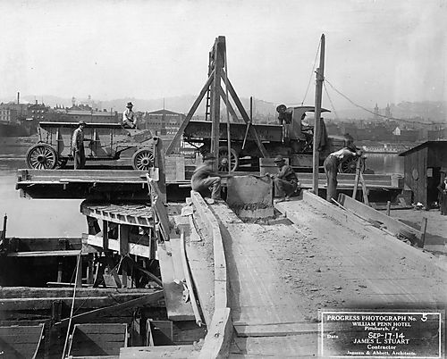 The Ball-Bearing Turn-Table at the Floating Dock