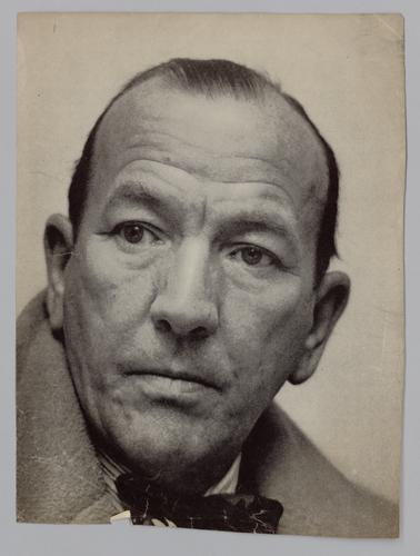 Clippings on Mostly US American and British Authors, Artists, and Performers