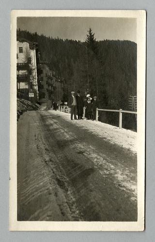 Rinehart family [in Austria?]