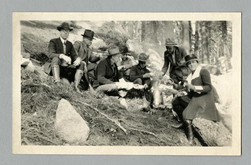Mary Roberts Rinehart and family - horsepacking expeditions out West