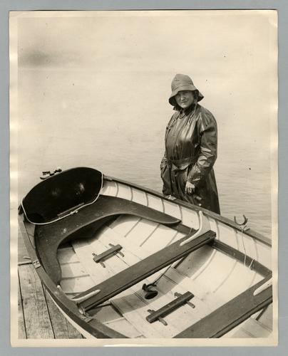 Mary Roberts Rinehart with boat, "in Florida after operation - stormy day"