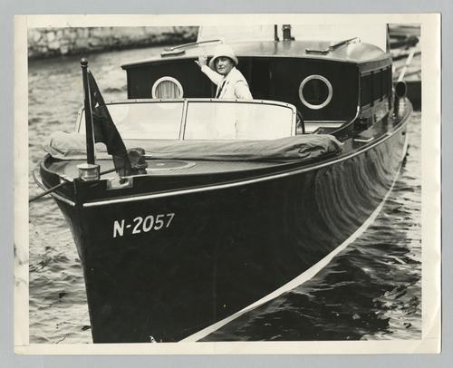Mary Roberts Rinehart and others, on board the Greyhound