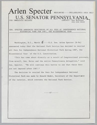 Senator Specter announces rescinding of all fees at Independence National Historical Park for 1987, the bicentennial year