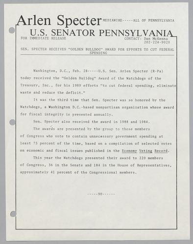 Senator Specter receives "Golden Bulldog" award for efforts to cut federal spending