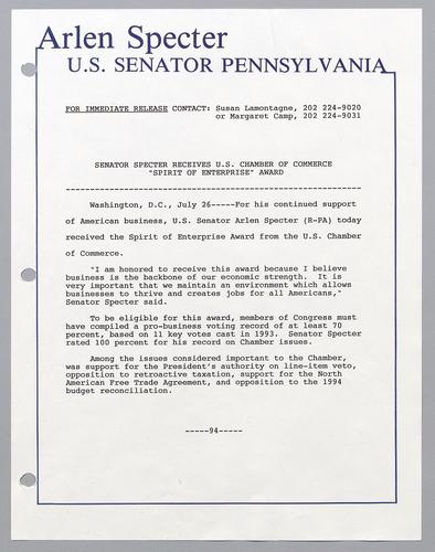 Senator Specter receives U.S. Chamber of Commerce "Spirit of Enterprise" Award