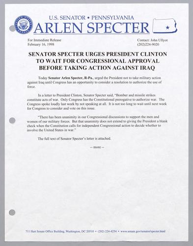 Senator Specter urges President Clinton to wait for Congressional approval before taking action against Iraq