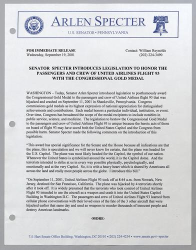 Senator Specter introduces legislation to honor the passengers and crew of United Airlines flight 93 with Congressional Gold Medal