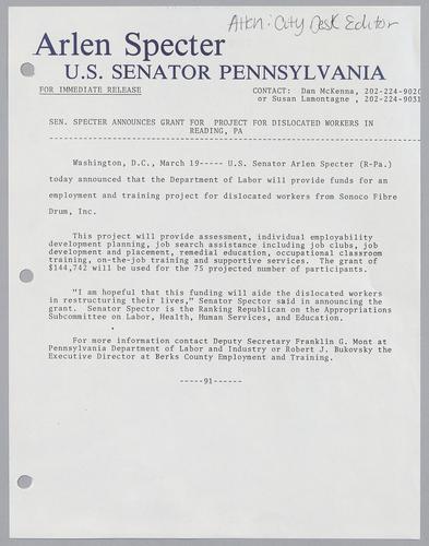 Senator Specter announces grant for project for dislocated workers in Reading, PA