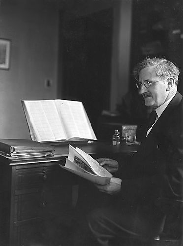 Dr. Kevin Burns at His Desk