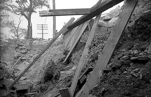 Stanton Avenue Trench