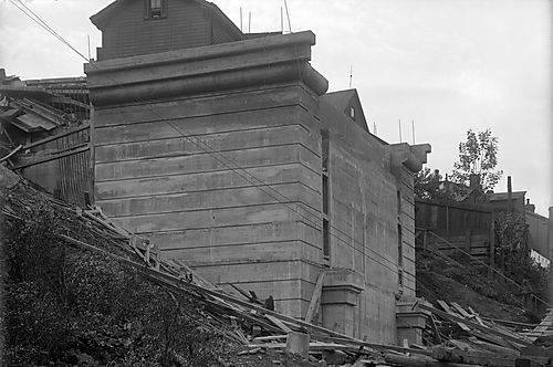 West Abutment
