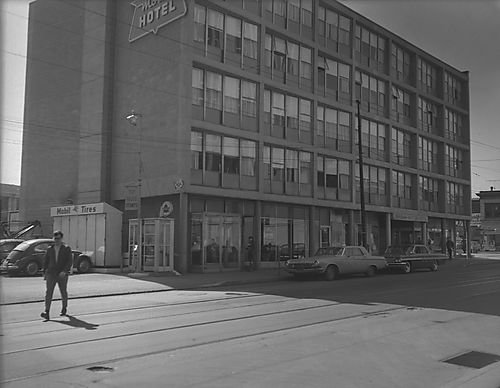 Civic Center Motor Hotel