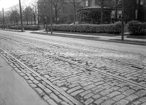 Forbes Avenue Paving