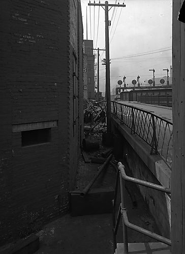 North Avenue