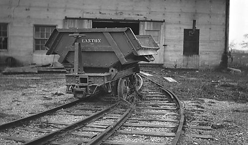 Blair Limestone Cars