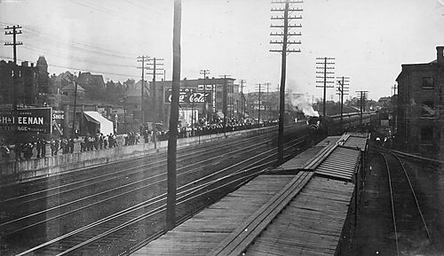 Strikers Line Edgewood Avenue
