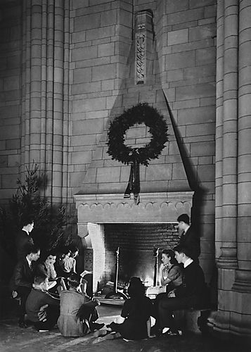 Christmas in the Cathedral of Learning
