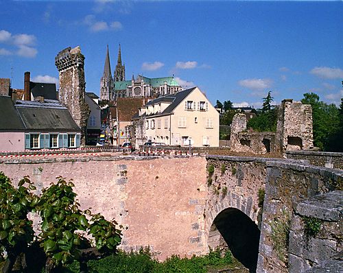 Chartres City Wall