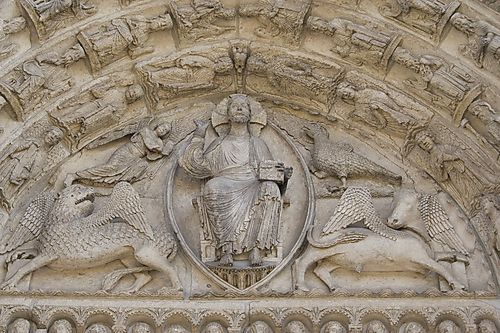Tympanum - Christ in Majesty surrounded by the four evangelist symbols