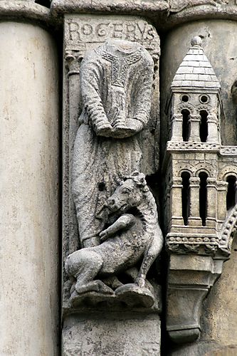 Pilaster figure - Top