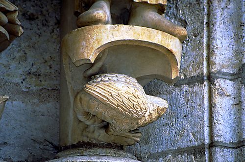Right Jambs: Daniel- socle