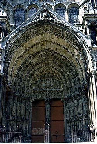 Portal- General View