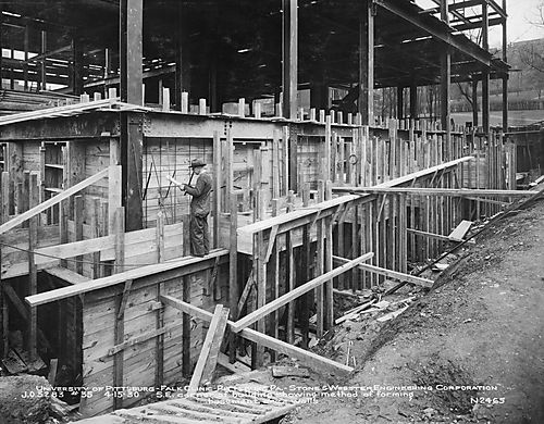 Construction of the Falk Clinic