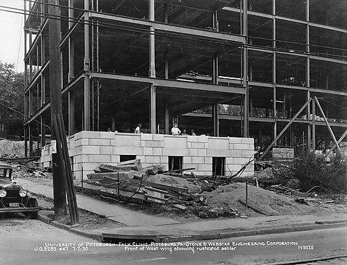 Construction of the Falk Clinic