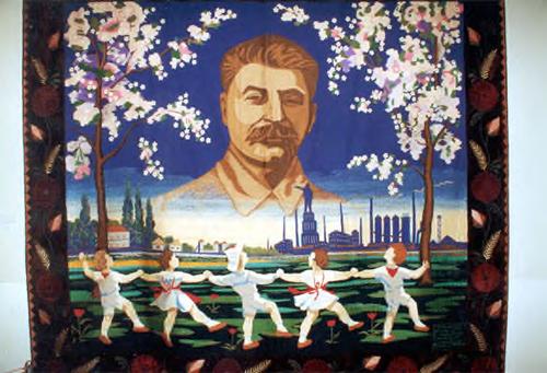 Rug with a portrait of Stalin.