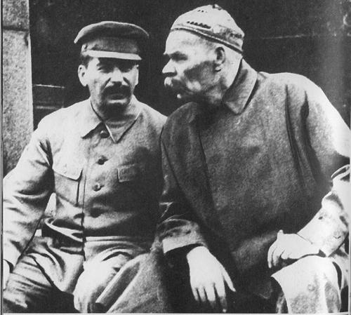 [Stalin and M. Gor'kii in front of Lenin's mausoleum during a fizkul'tura (physical culture) parade]