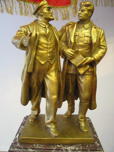 "V. I. Lenin and I. V. Stalin at Smolny" (V.I. Lenin i I.V. Stalin v Smol'nom)